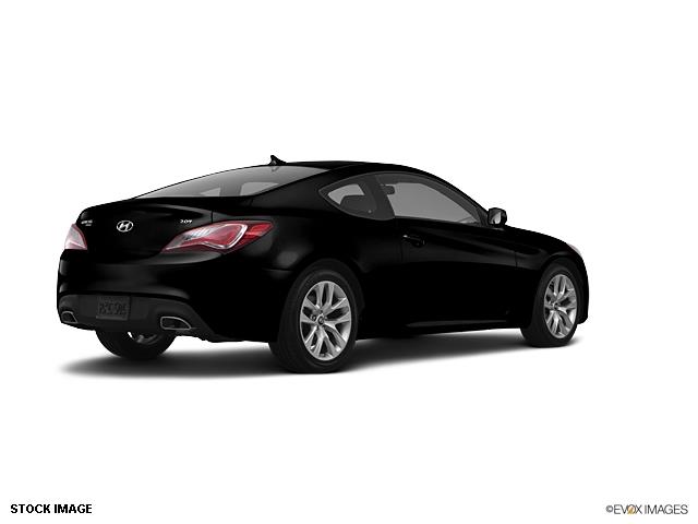 Hyundai Genesis Coupe 2013 photo 3