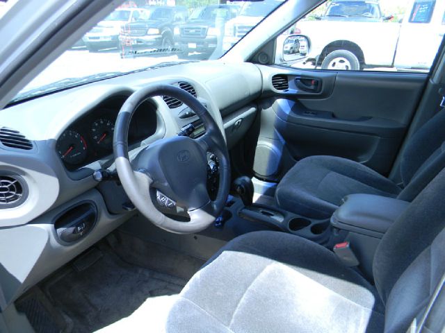 Hyundai Santa Fe 2002 photo 4