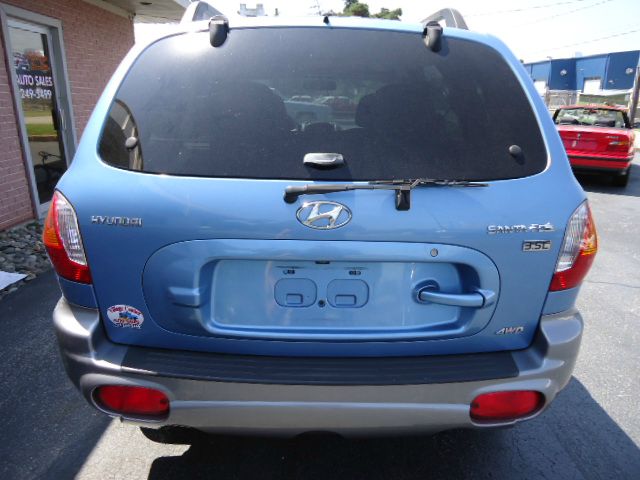 Hyundai Santa Fe 2003 photo 18