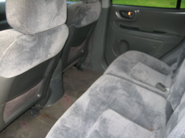 Hyundai Santa Fe 2003 photo 2