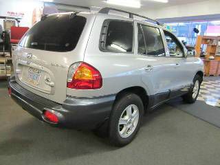 Hyundai Santa Fe 2004 photo 3