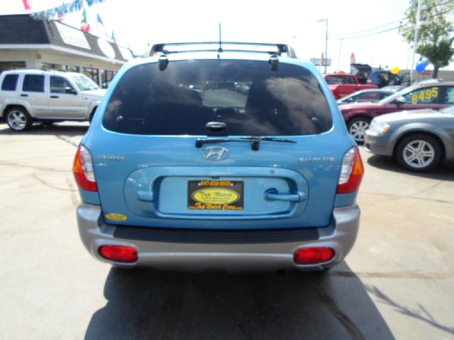 Hyundai Santa Fe 2004 photo 1