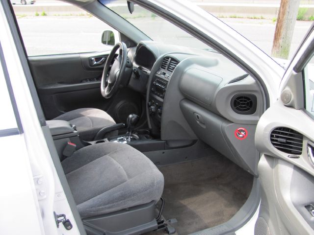 Hyundai Santa Fe 2004 photo 19