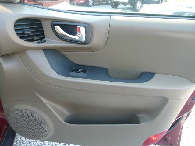 Hyundai Santa Fe 2004 photo 5