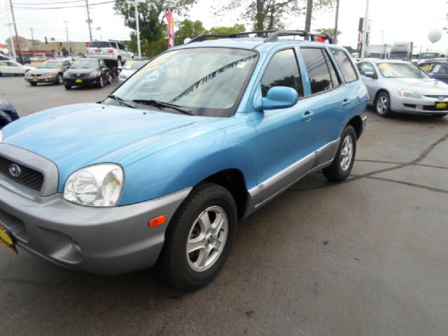 Hyundai Santa Fe 2004 photo 2