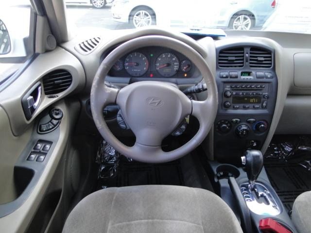 Hyundai Santa Fe 2004 photo 5