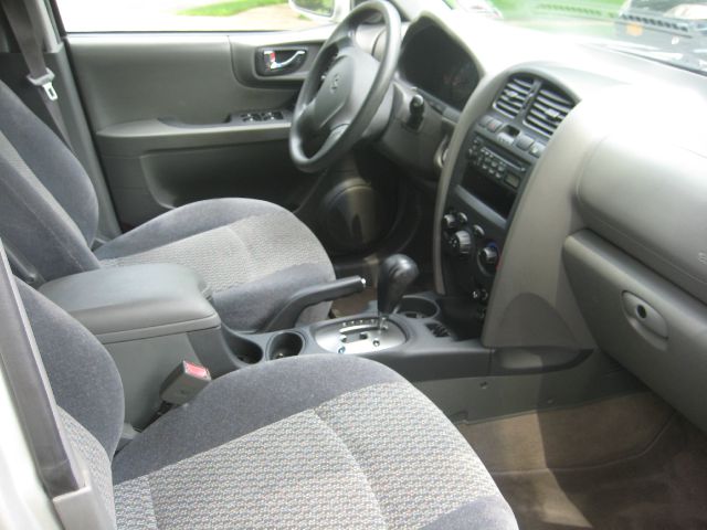 Hyundai Santa Fe 2004 photo 3