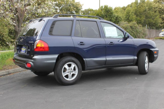 Hyundai Santa Fe 2004 photo 3