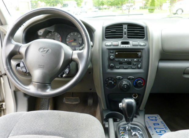 Hyundai Santa Fe 2004 photo 7