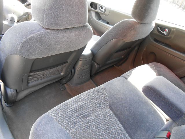 Hyundai Santa Fe 2004 photo 7