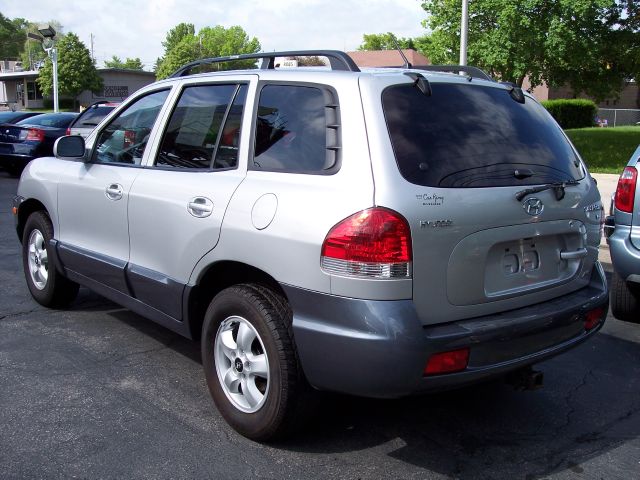 Hyundai Santa Fe 2005 photo 22