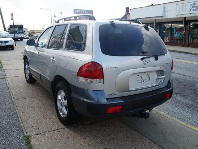 Hyundai Santa Fe 2005 photo 4