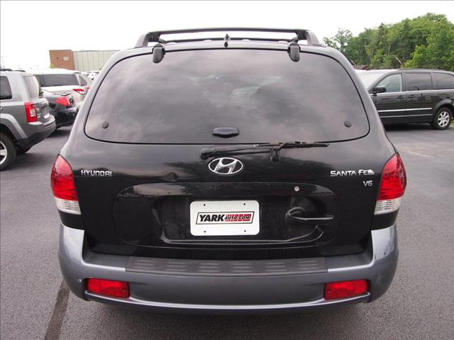 Hyundai Santa Fe 2005 photo 4