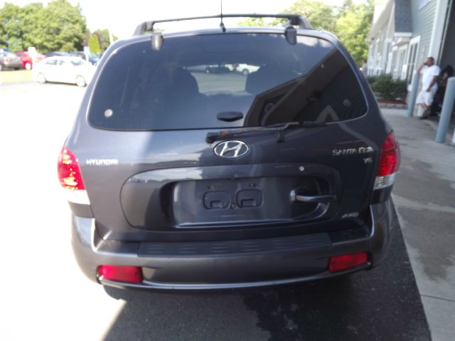 Hyundai Santa Fe 2005 photo 1