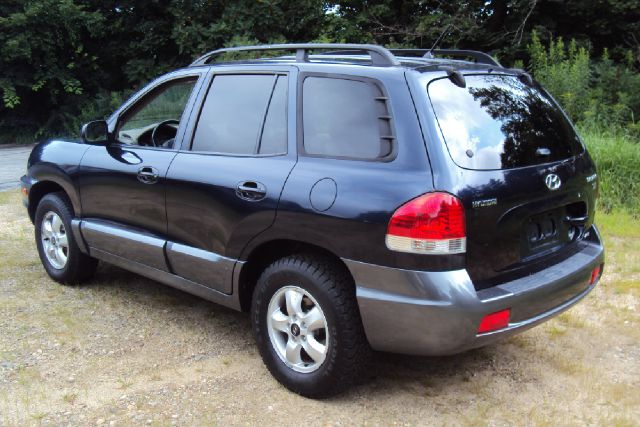 Hyundai Santa Fe 2005 photo 1