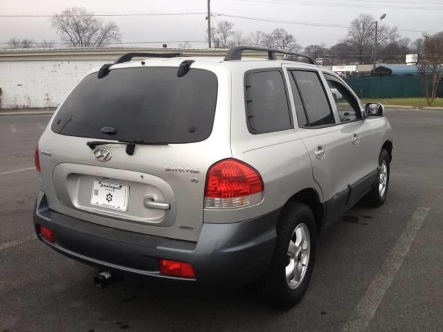 Hyundai Santa Fe 2005 photo 20