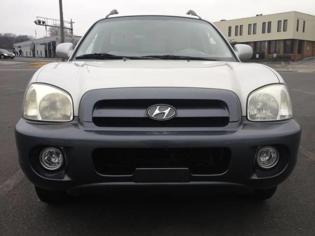 Hyundai Santa Fe 2005 photo 35