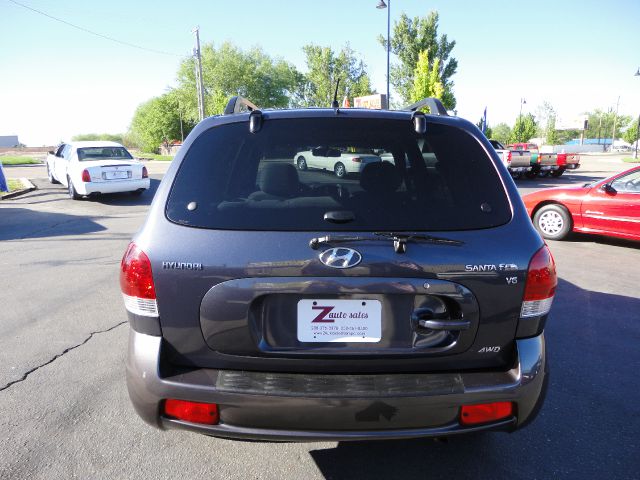 Hyundai Santa Fe 2005 photo 1