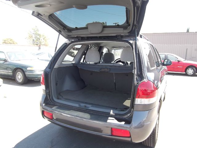 Hyundai Santa Fe 2005 photo 2