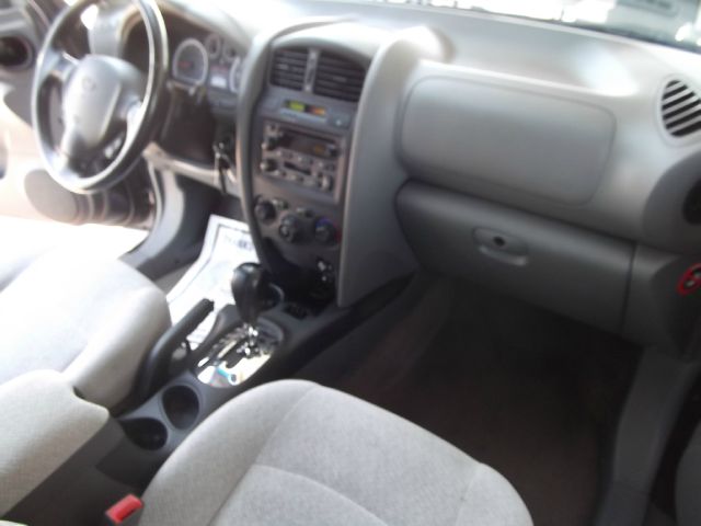 Hyundai Santa Fe 2005 photo 4