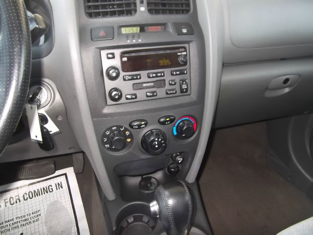 Hyundai Santa Fe 2005 photo 9