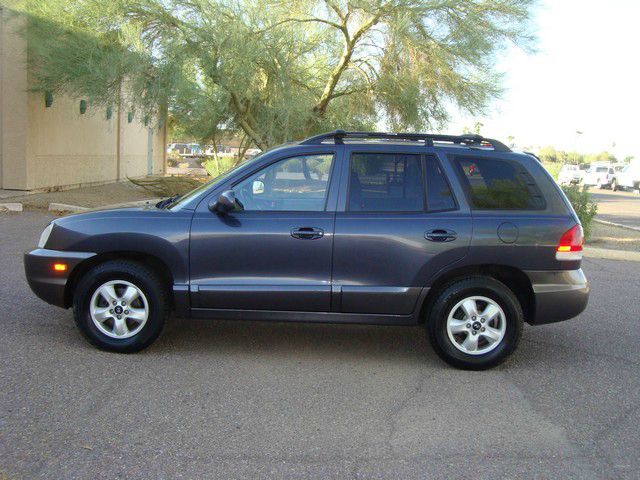 Hyundai Santa Fe 2005 photo 1