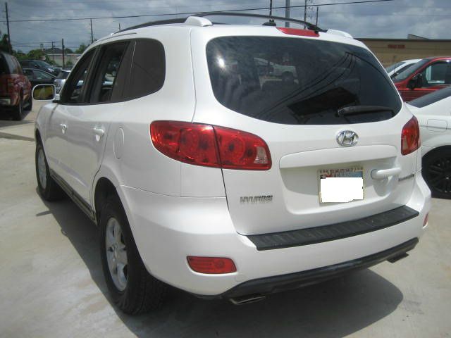 Hyundai Santa Fe FWD 4dr Sport SUV