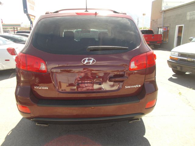 Hyundai Santa Fe FWD 4dr Sport SUV