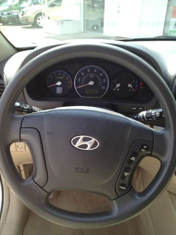 Hyundai Santa Fe 2007 photo 12