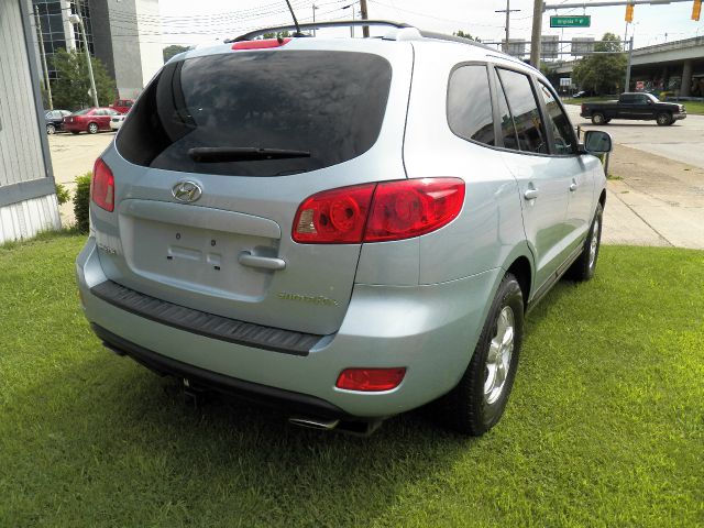 Hyundai Santa Fe FWD 4dr Sport SUV