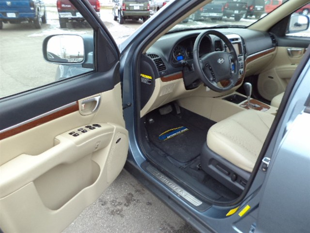 Hyundai Santa Fe 2009 photo 4