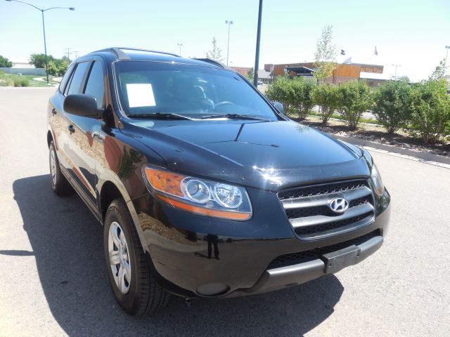 Hyundai Santa Fe Reg. Cab 8-ft. Bed 2WD SUV