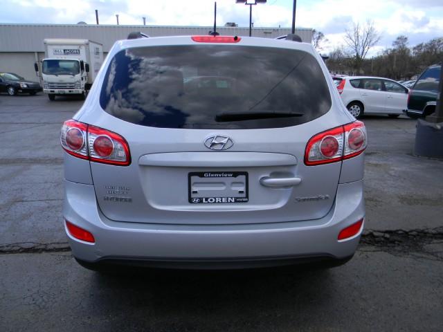 Hyundai Santa Fe 2010 photo 4