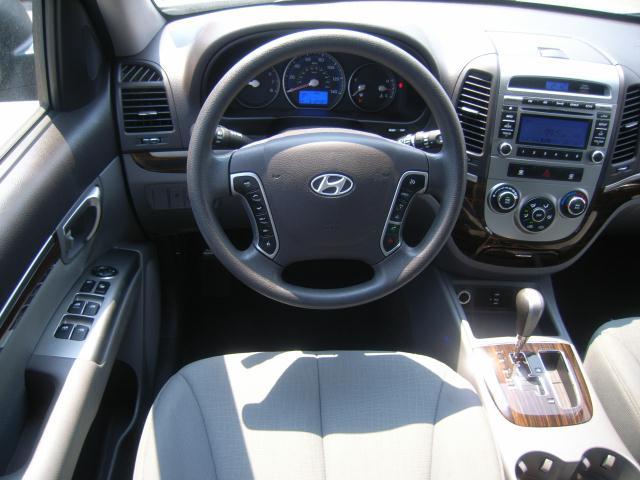 Hyundai Santa Fe 2010 photo 5