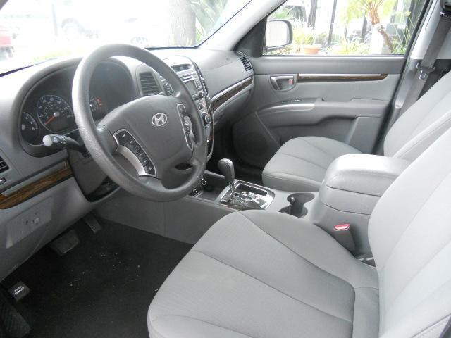 Hyundai Santa Fe 2010 photo 4