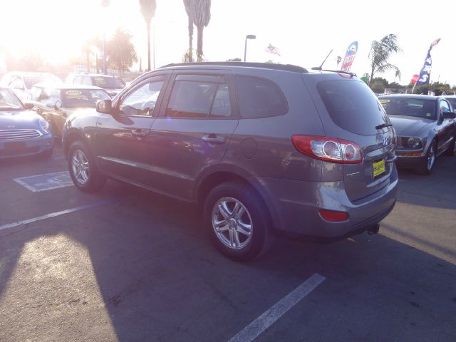 Hyundai Santa Fe 2010 photo 6