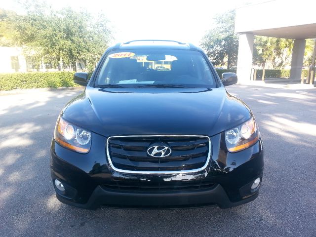 Hyundai Santa Fe 2011 photo 2