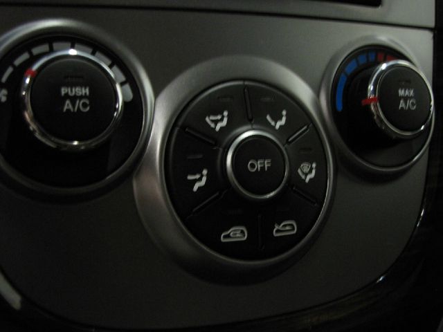 Hyundai Santa Fe 2011 photo 18