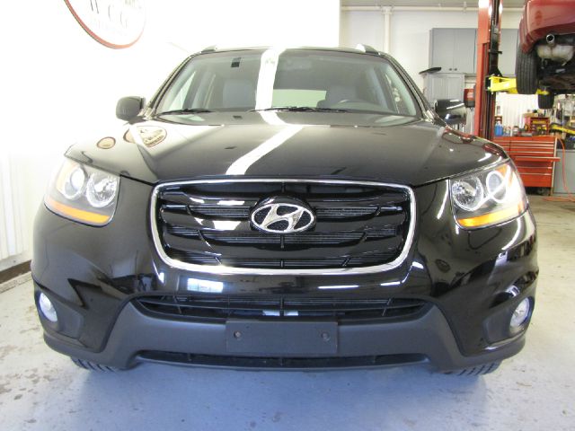 Hyundai Santa Fe 2011 photo 4