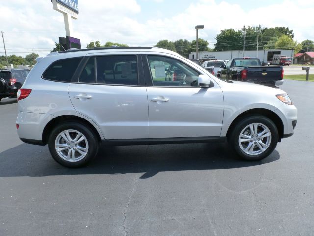 Hyundai Santa Fe 2011 photo 4