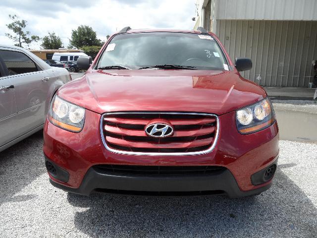 Hyundai Santa Fe 2011 photo 2