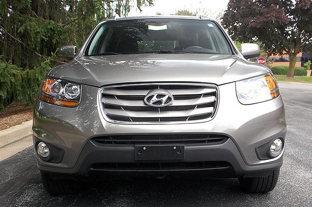 Hyundai Santa Fe 2011 photo 4