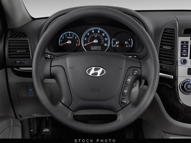 Hyundai Santa Fe 2011 photo 2