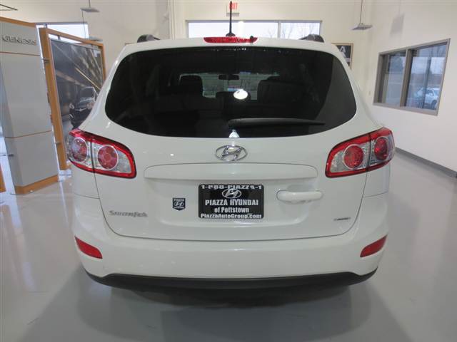 Hyundai Santa Fe 2012 photo 3