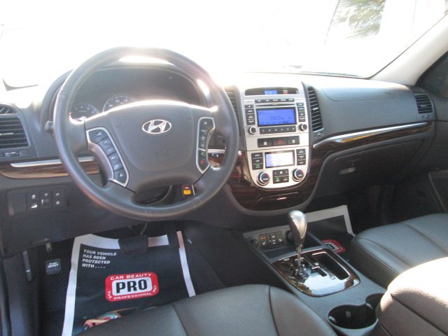 Hyundai Santa Fe 2012 photo 5