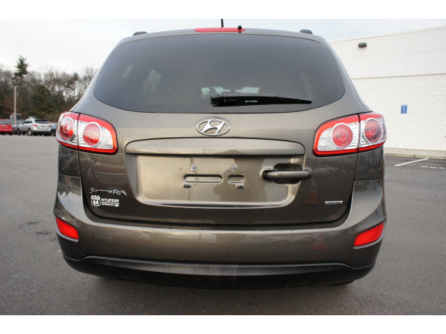 Hyundai Santa Fe 2012 photo 3