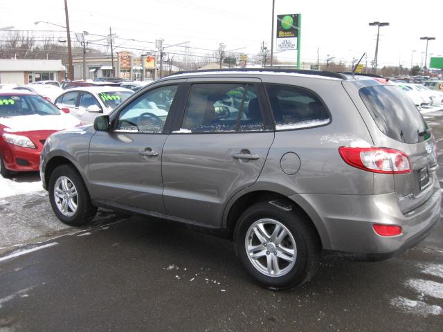 Hyundai Santa Fe 2012 photo 3