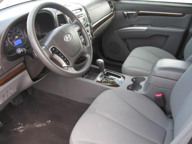 Hyundai Santa Fe 2012 photo 5