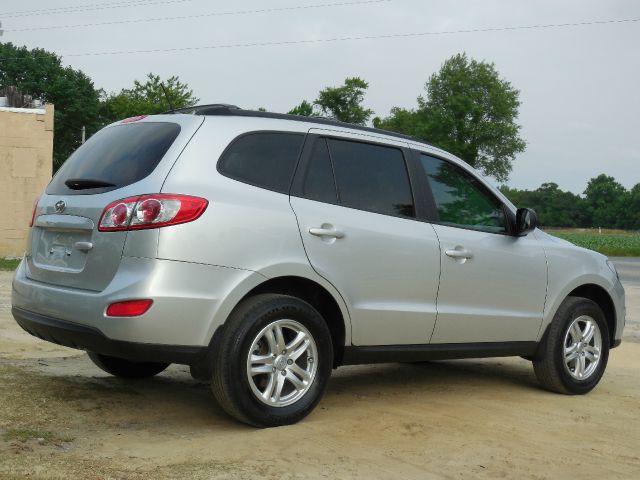 Hyundai Santa Fe 2012 photo 2