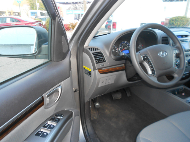 Hyundai Santa Fe 2012 photo 4